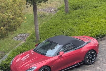 MG Cyberster 3.750 km 52.900 &euro; Herford 32052