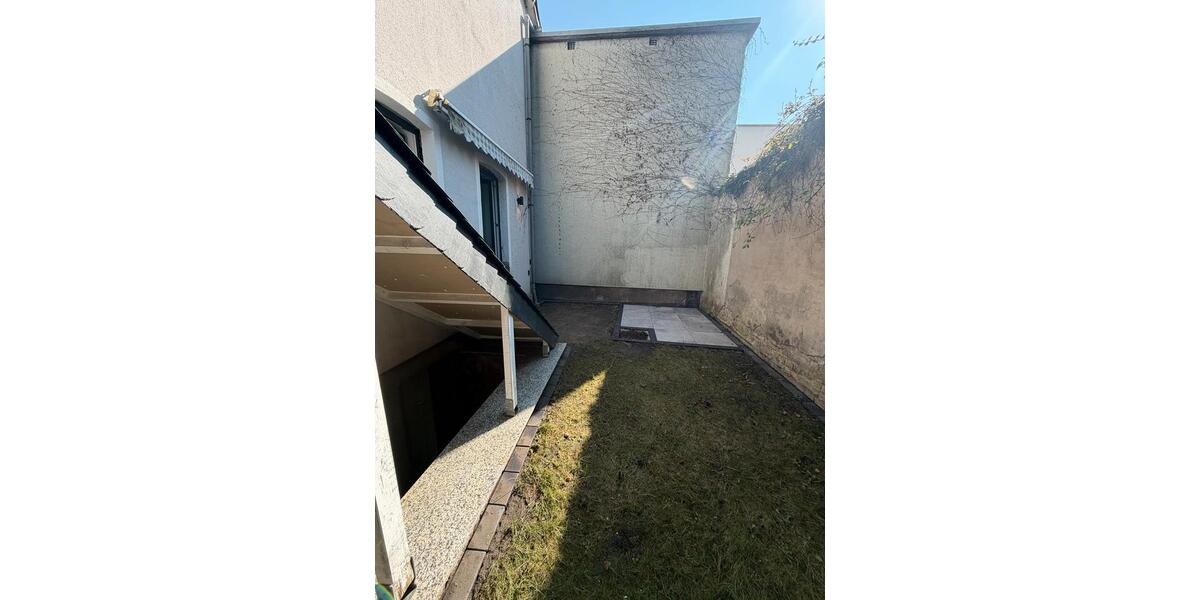 Hochparterre Herford - 1 Zimmer, 51 m&sup2;, 495&euro; | Angebot:25861345