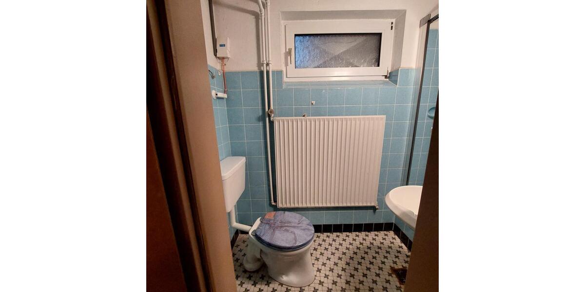 Einfamilienhaus Niedernwöhren - 6.5 Zimmer, 185 m&sup2;, 279.000&euro; | Angebot:24525616