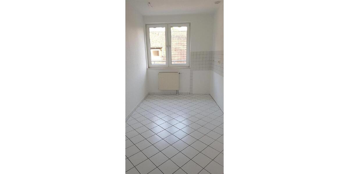 Dachgeschoßwohnung Bad Salzuflen - 2 Zimmer, 95 m&sup2;, 653&euro; | Angebot:24432437
