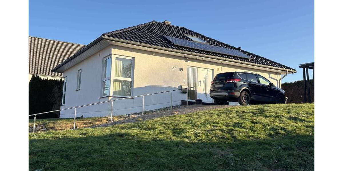 Einfamilienhaus Vlotho - 4 Zimmer, 126 m&sup2;, 249.000&euro; | Angebot:25196140