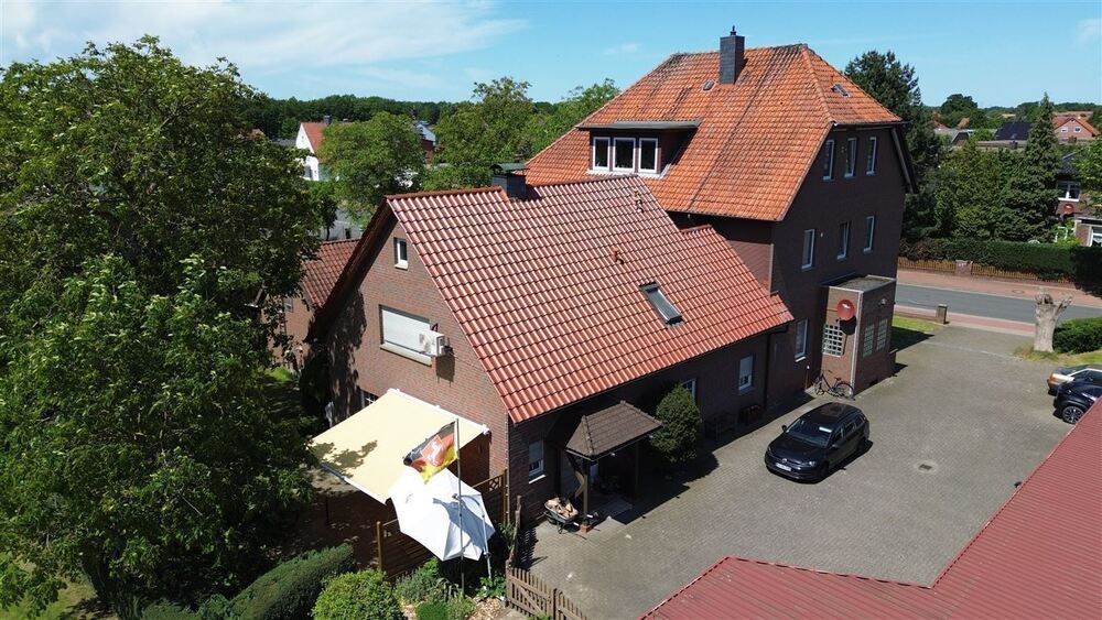 Gelegenheit: Stolzenau TOP Lage Attraktiv wohnen und mit der Miete finanzieren KP: VB - Mehrfamilienhaus, Wohnhaus Stolzenau | Angebot:27323618