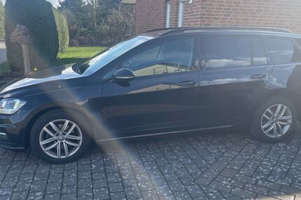 VW Golf 272.500 km 8.500 &euro; Porta Westfalica 32457
