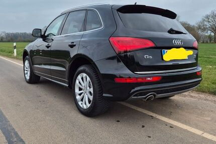 Audi Q5 129.000 km 17.400 &euro; Bückeburg 31675