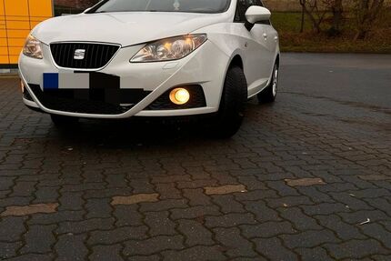 Seat Ibiza 136.000 km 5.500 &euro; Enger 32130