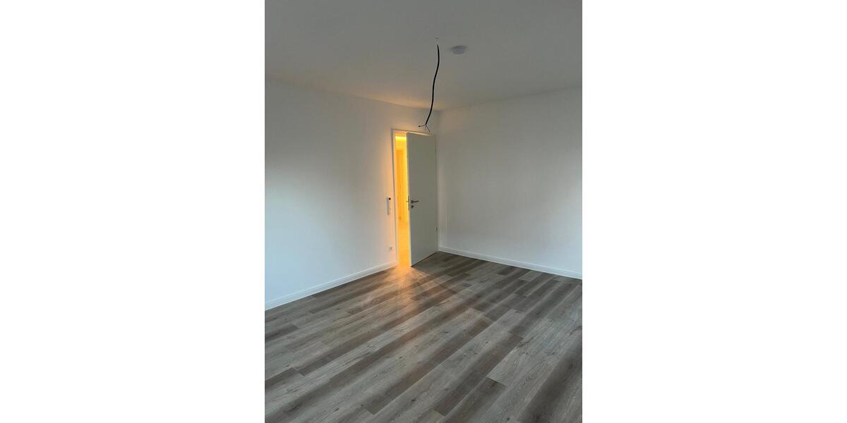 Erdgeschoßwohnung Lindhorst - 3 Zimmer, 94 m&sup2;, 320.000&euro; | Angebot:26163643