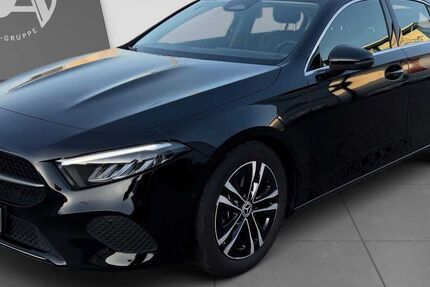 Mercedes-Benz A 180 9.350 km 26.474 &euro; Minden 32427