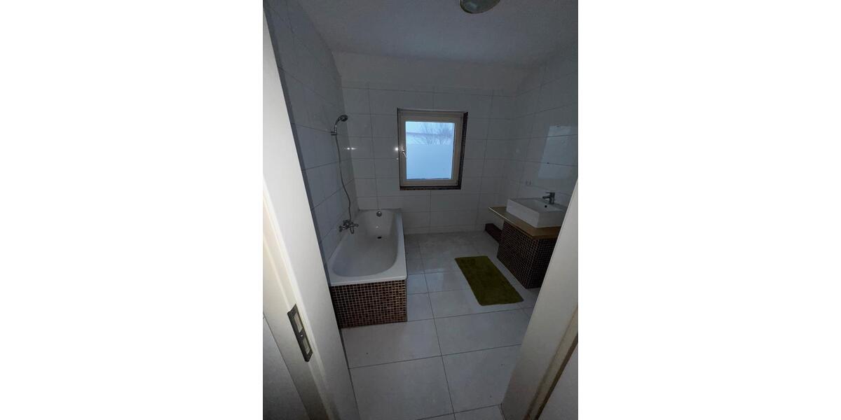 Etagenwohnung Rahden - 4 Zimmer, 133 m&sup2;, 1.100&euro; | Angebot:24885005