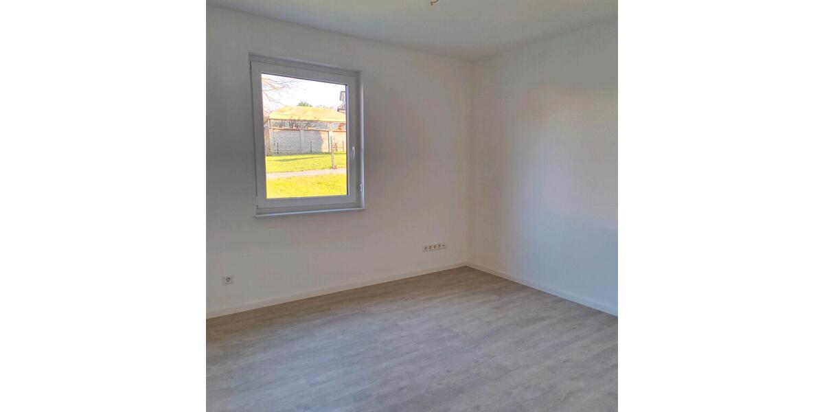 Erdgeschoßwohnung Porta Westfalica - 4 Zimmer, 111 m&sup2;, 1.200&euro; | Angebot:26248835