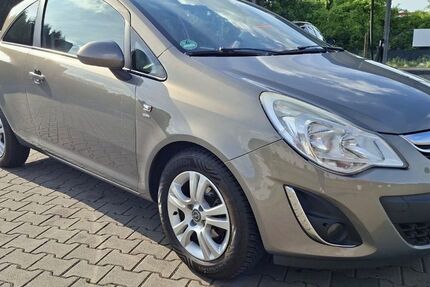 Opel Corsa 210.000 km 2.000 &euro; Bünde 32557