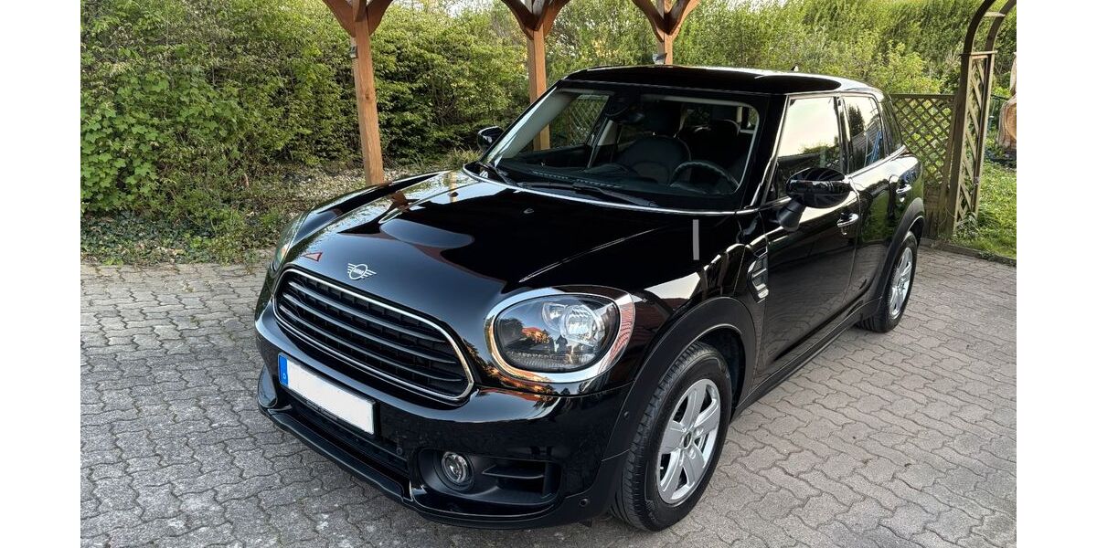 Mini One Countryman 89.980 km 15.700 &euro; Nienstädt 31688