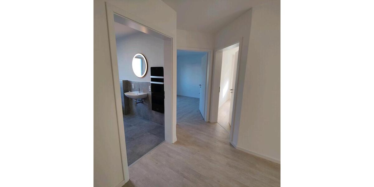 Erdgeschoßwohnung Porta Westfalica - 4 Zimmer, 111 m&sup2;, 1.200&euro; | Angebot:26248835