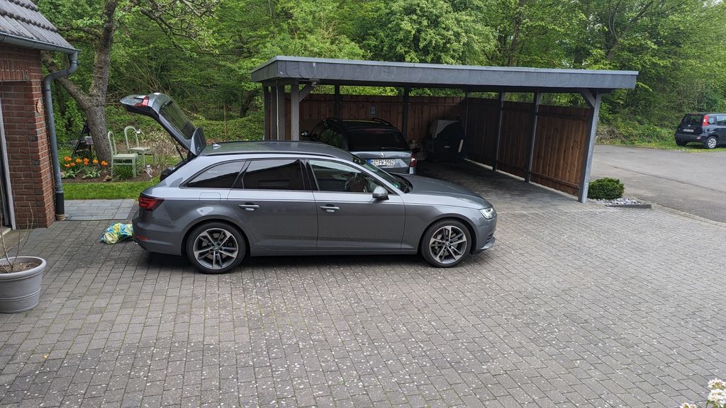 Audi A4 148.000 km 22.800 &euro; Minden 32429