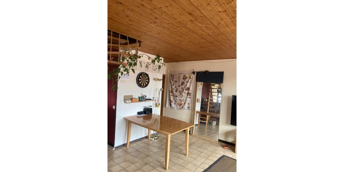 Dachgeschoßwohnung Herford - 4 Zimmer, 99 m&sup2;, 700&euro; | Angebot:25961261