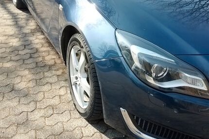 Opel Insignia 238.000 km 4.000 &euro; Herford 32049