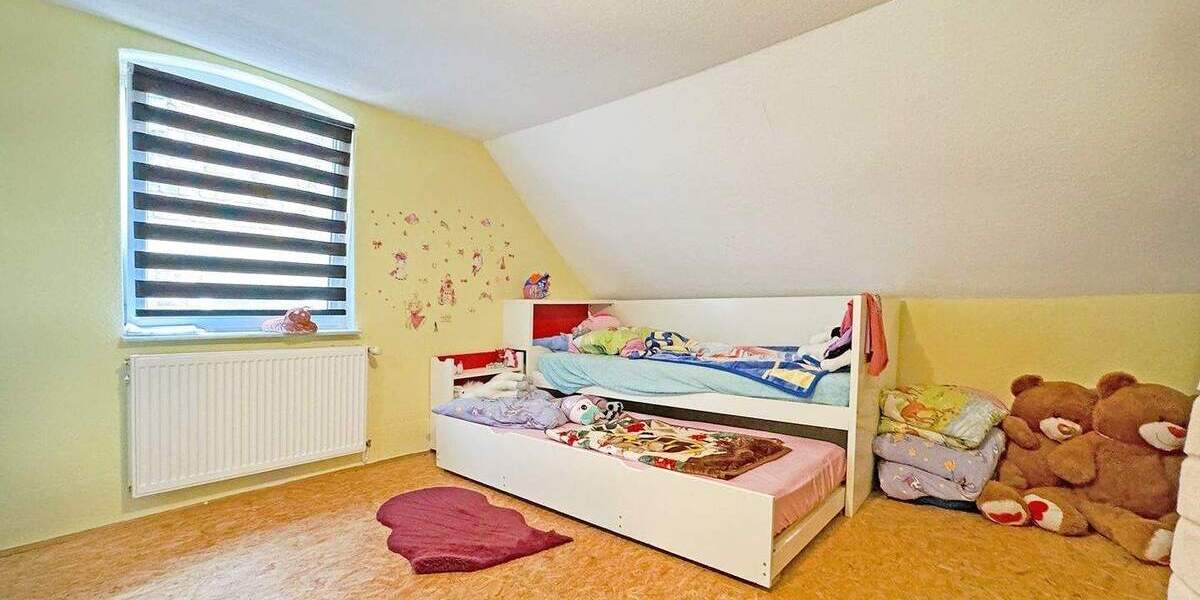 Einfamilienhaus Extertal Bösingfeld - 6 Zimmer, 175 m&sup2;, 205.000&euro; | Angebot:25801755