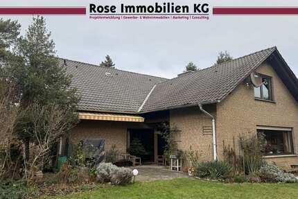 Haus Lübbecke - 7 Zimmer, 252 m&sup2;, 335.000&euro; | Angebot:24276212