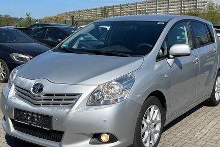 Toyota Verso 106.490 km 6.500 &euro; Löhne Mennighüffen 32584