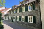 Einfamilienhaus Enger - 9 Zimmer, 200 m&sup2;, 370.000&euro; | Angebot:26396586