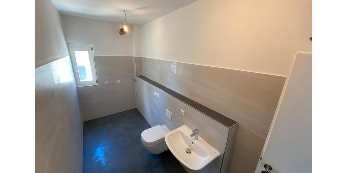 Etagenwohnung Bünde - 3 Zimmer, 100 m&sup2;, 1.050&euro; | Angebot:25948973