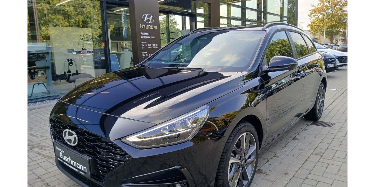 Hyundai i30 1.500 km 25.490 &euro; Espelkamp 32339