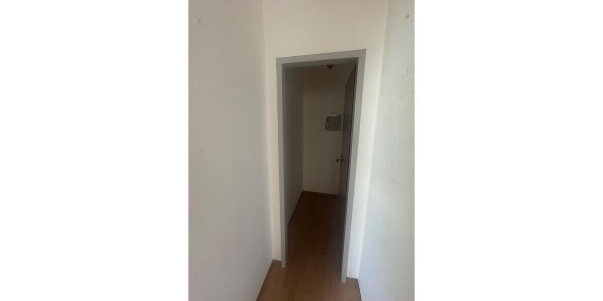 Dachgeschoßwohnung Herford - 2.5 Zimmer, 60 m&sup2;, 500&euro; | Angebot:25256391