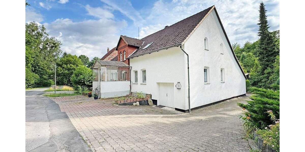 Einfamilienhaus Extertal Bösingfeld - 6 Zimmer, 175 m&sup2;, 205.000&euro; | Angebot:25801755