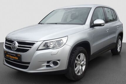 VW Tiguan 109.890 km 6.999 &euro; Löhne 32584