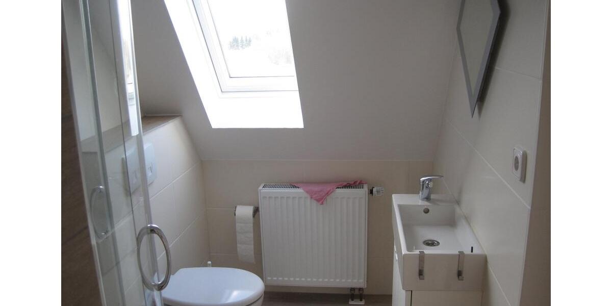 Dachgeschoßwohnung Stadthagen - 3 Zimmer, 44 m&sup2;, 400&euro; | Angebot:26236418