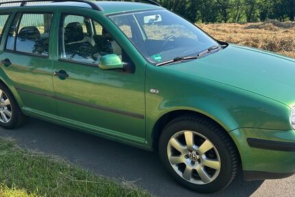 VW Golf 224.494 km 3.850 &euro; Vlotho 32602