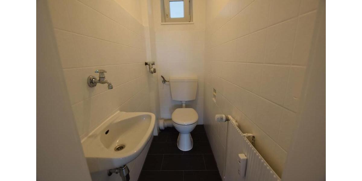 Etagenwohnung Lübbecke - 3 Zimmer, 82 m&sup2;, 599&euro; | Angebot:26079948