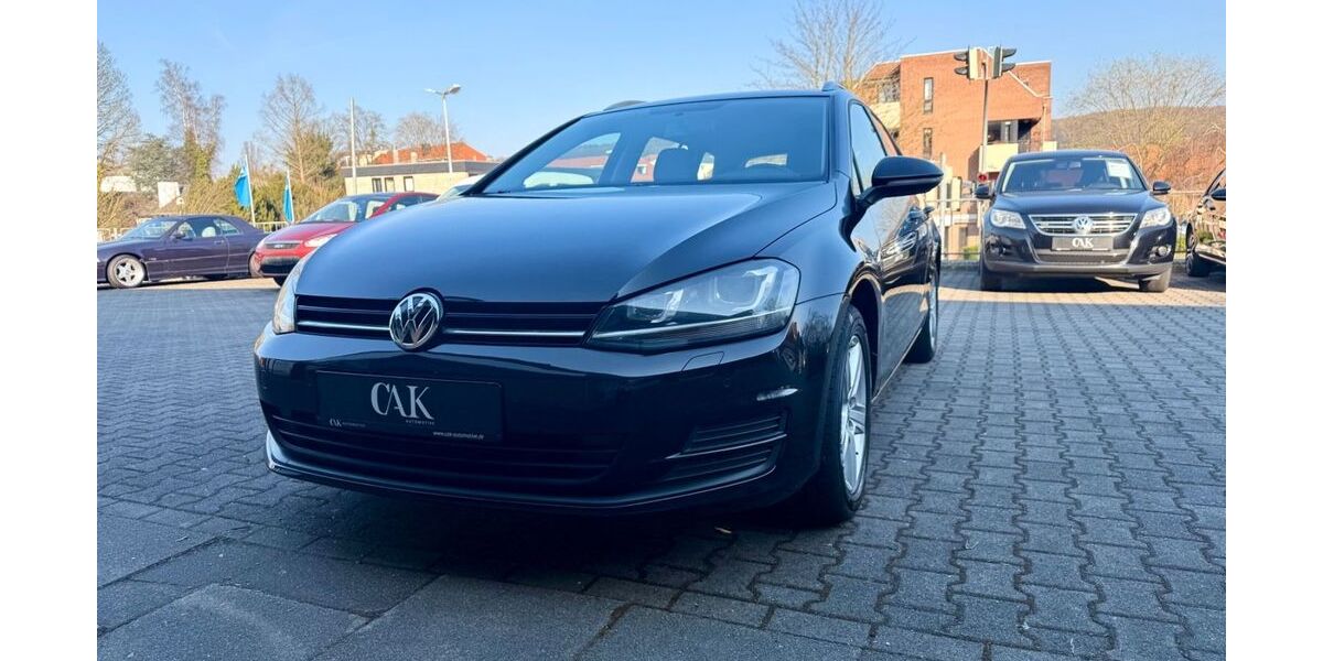 VW Golf 129.000 km 8.990 &euro; Bad Eilsen 31707