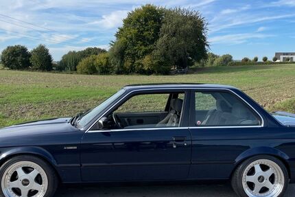 BMW 325 149.000 km 38.900 &euro; Löhne 32584