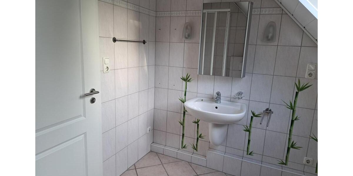 Einfamilienhaus Rahden - 9 Zimmer, 200 m&sup2;, 1.280&euro; | Angebot:25601058