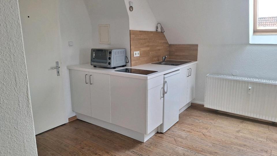 Dachgeschoßwohnung Bad Salzuflen Ehrsen-Breden - 1 Zimmer, 40 m&sup2;, 220&euro; | Angebot:26024000