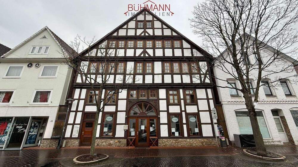 Mehrfamilienhaus, Wohnhaus Stadthagen - 2 Zimmer, 600 m&sup2;, 1.099.000&euro; | Angebot:25669569