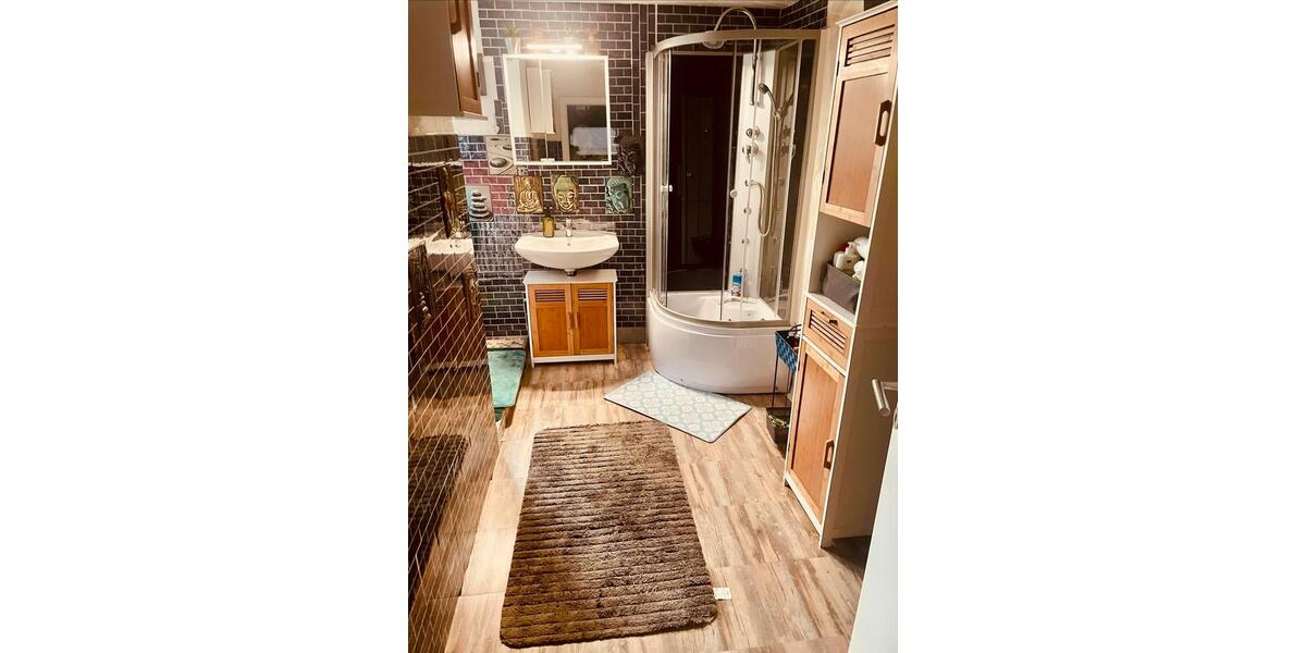 Einfamilienhaus Rinteln - 12 Zimmer, 300 m&sup2;, 300.000&euro; | Angebot:26129461