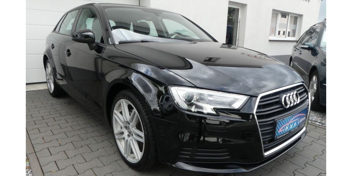 Audi A3 147.700 km 17.450 &euro; Löhne 32584