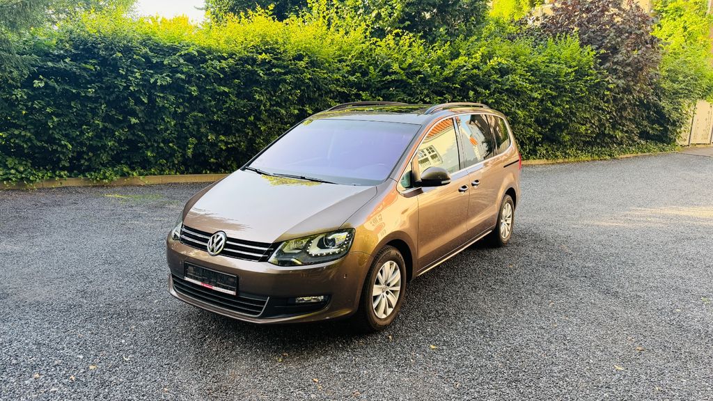 VW Sharan 247.000 km 8.500 &euro; Bünde 32257