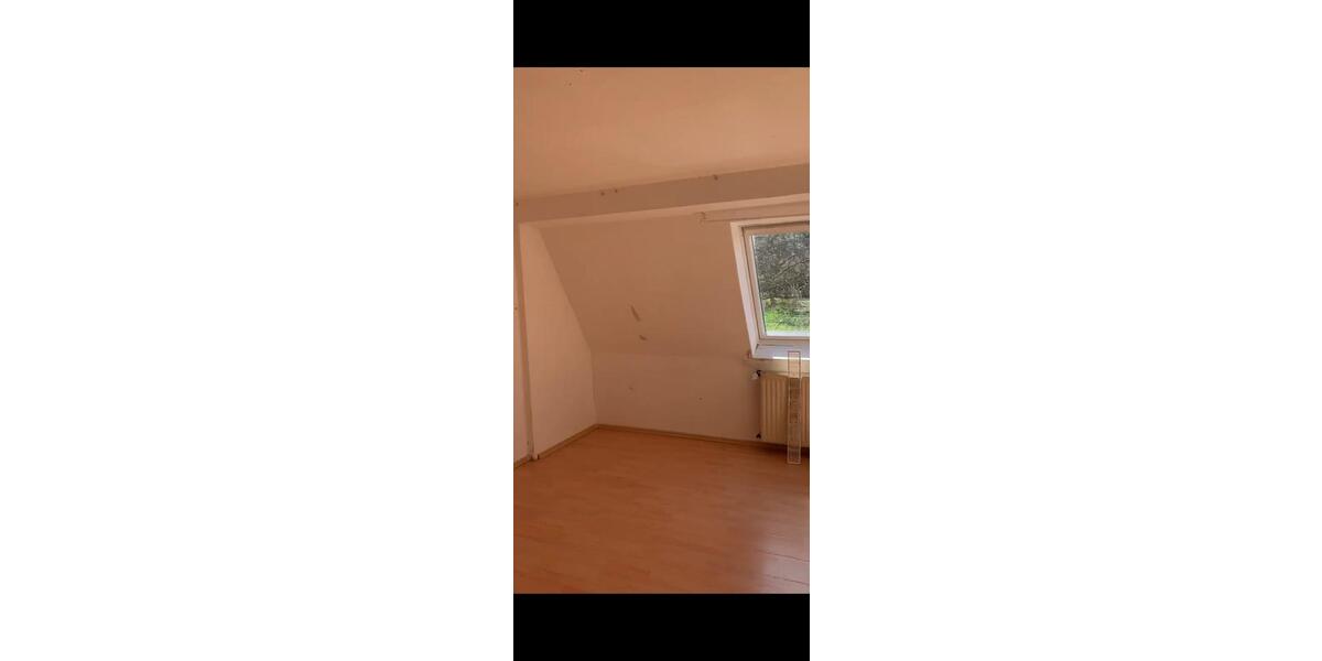 Etagenwohnung Extertal - 4 Zimmer, 102 m&sup2;, 450&euro; | Angebot:25311442