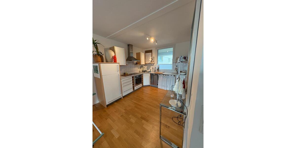 Etagenwohnung Lemgo - 2 Zimmer, 67 m&sup2;, 1.100&euro; | Angebot:25719983