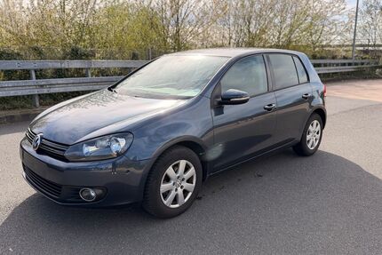 VW Golf 165.000 km 5.890 &euro; Herford 32052