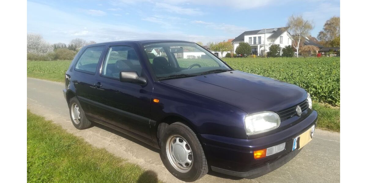 VW Golf 137.000 km 1.900 &euro; Löhne 32584