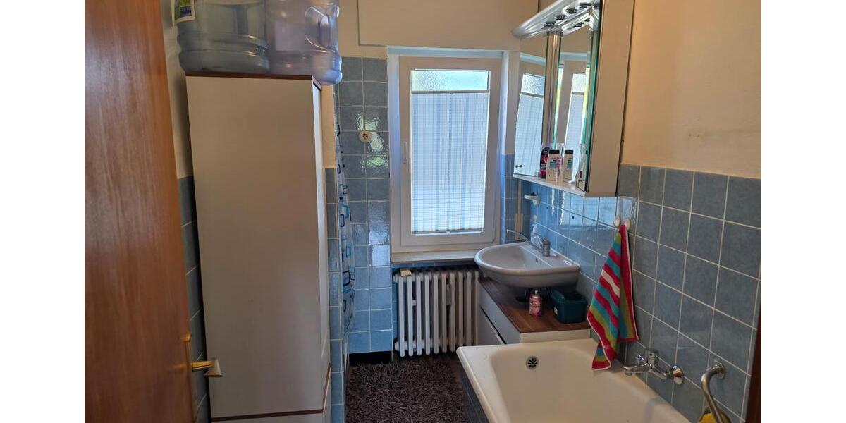 Einfamilienhaus Extertal - 6 Zimmer, 160 m&sup2;, 210.000&euro; | Angebot:27010396