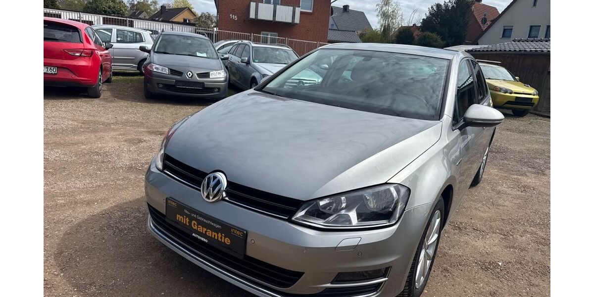 VW Golf 99.141 km 12.499 &euro; Minden 32429