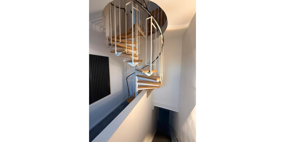 Dachgeschoßwohnung Herford Falkendiek - 4 Zimmer, 110 m&sup2;, 1.100&euro; | Angebot:25922777