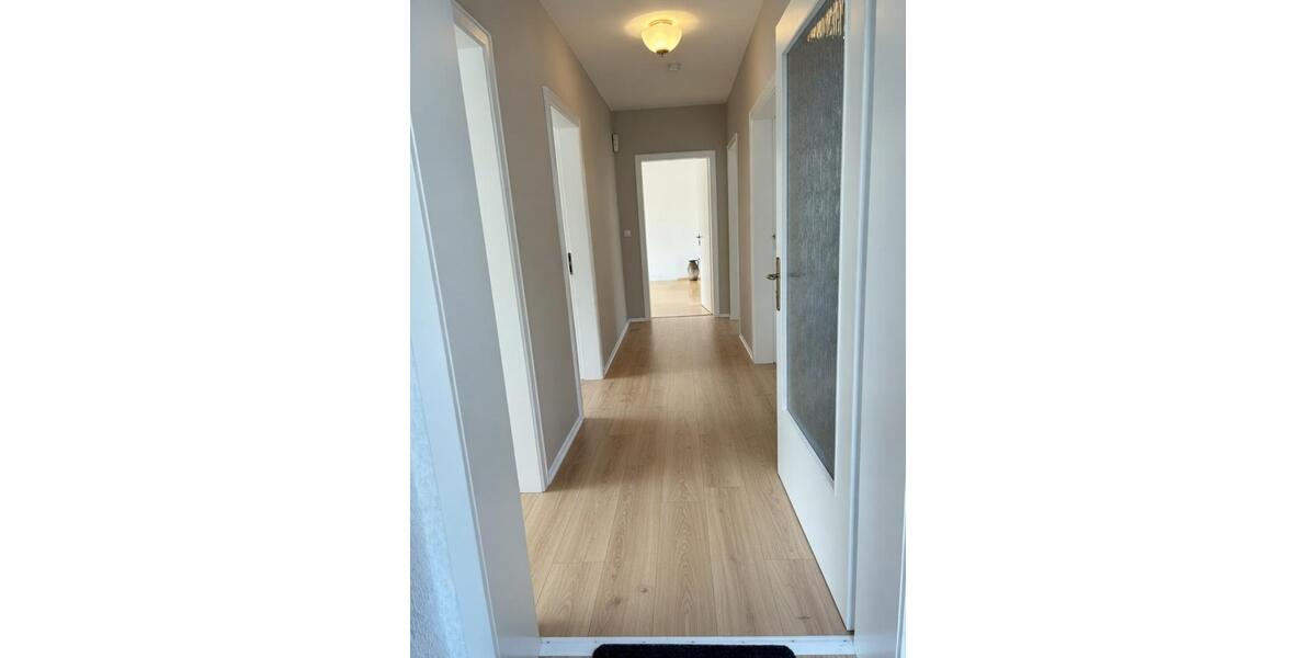 Etagenwohnung Minden Kuhlenkamp - 4 Zimmer, 98 m&sup2;, 980&euro; | Angebot:26704939