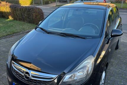 Opel Corsa 98.114 km 4.900 &euro; Bad Salzuflen 32108