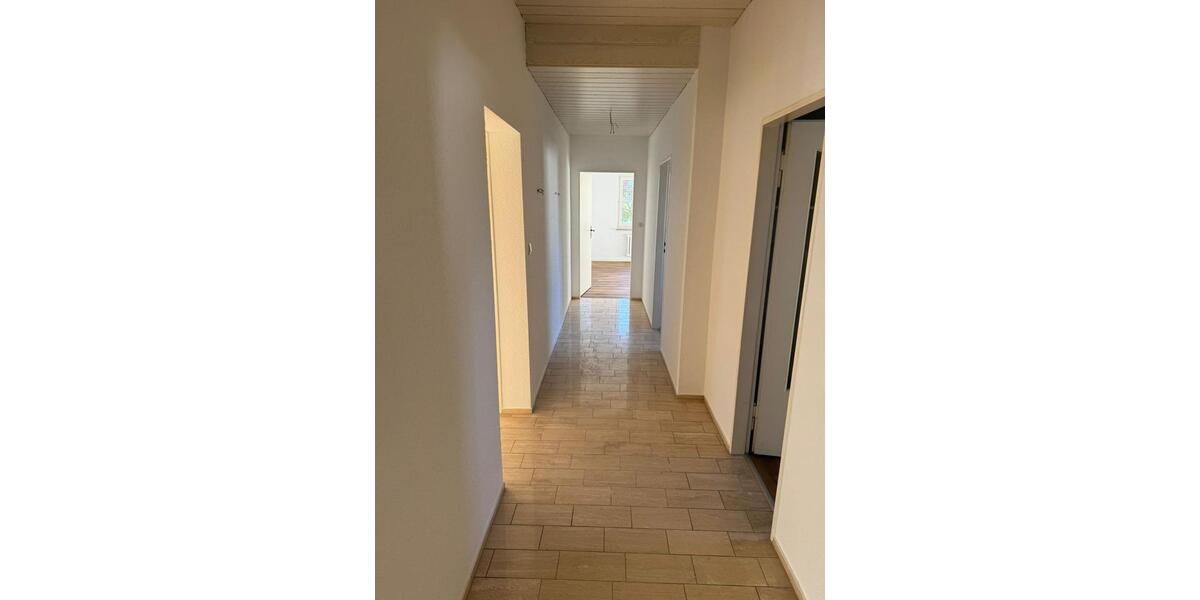 Etagenwohnung Minden Kuhlenkamp - 4.5 Zimmer, 112 m&sup2;, 1.110&euro; | Angebot:26051268