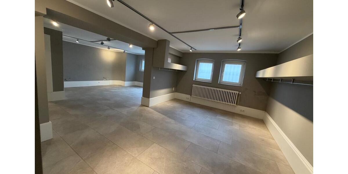 Gewerbeobjekt Bad Salzuflen - 4.500&euro; | Angebot:23737126